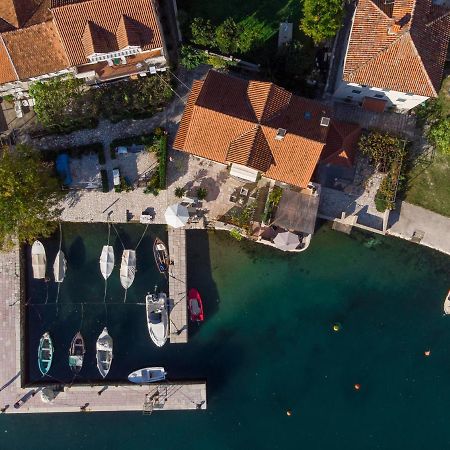 Tanja'S Seafront Orahovac Apartment 科托尔 外观 照片